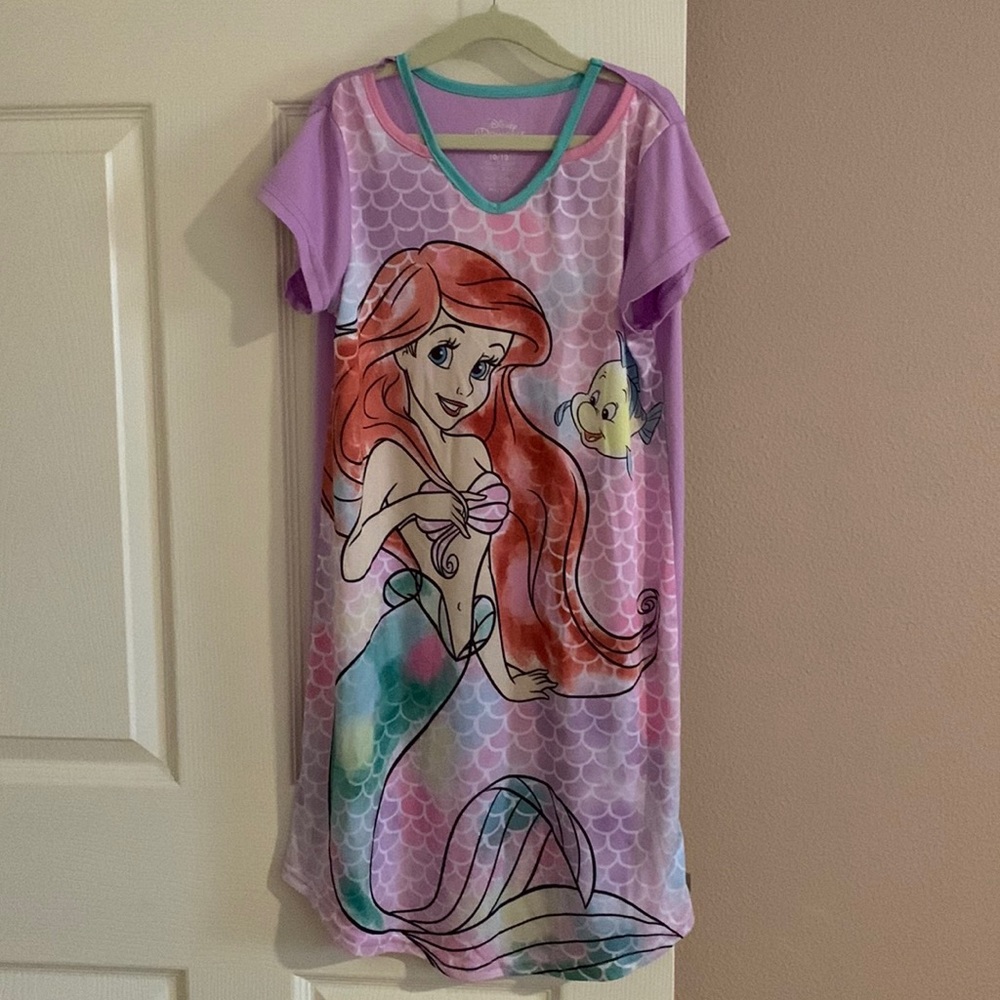 Disney princess little mermaid nightgown shirt size Large 10/12
